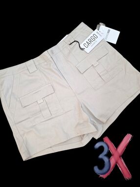 New Orange Kiss cargo shorts Women 3X